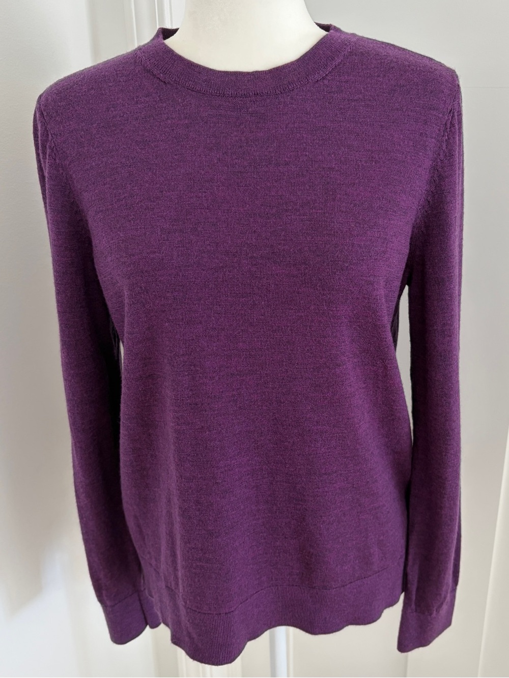 Katherine Barclay Sz L Purple 100% Merino Wool Extra Fine Crewneck Sweater*T13